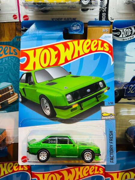 HotWheels Ford Escort ホットウィール スーパートレジャーハント フォード エスコート RS2000