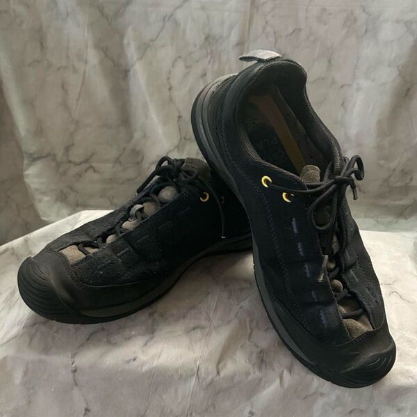 keen キーン スニーカー 28㎝