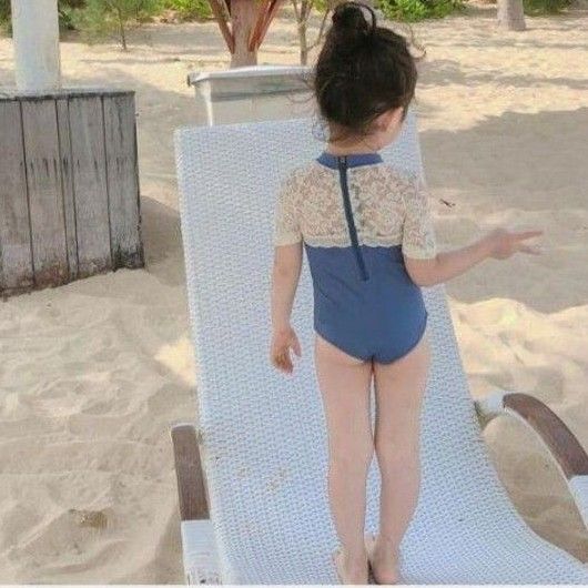 新品未使用 女の子水着 ワンピース水着 レース ブルー 90cm幼稚園保育園 かわいい おしゃれ 韓国子供服