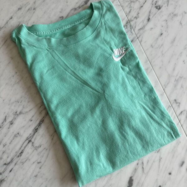 NIKE ナイキ Tシャツ L160