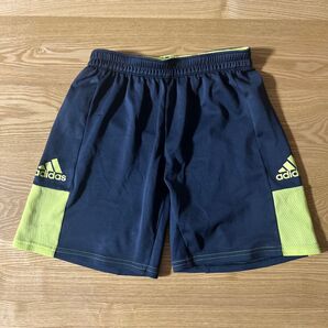 adidas ハーフパンツ ネイビー 140cm