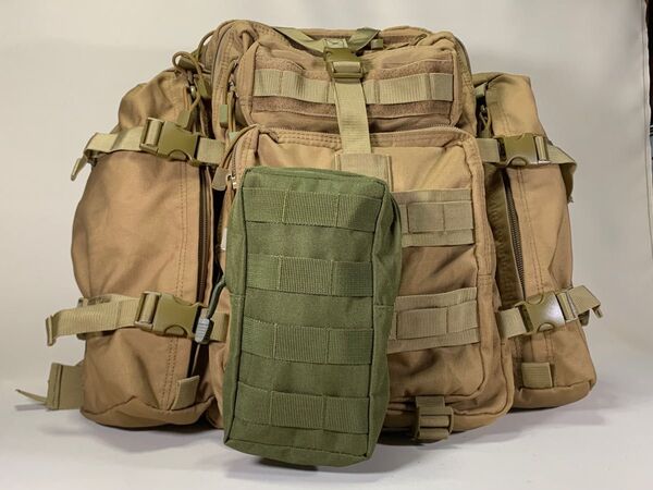 【グリーン】ミリタリー 縦型 ポーチ モールシステム キャンプ アウトドア