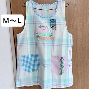 しまむら トイストーリー ディズニー エプロン M-L 保育士 介護士 大人用 パステルカラー ホワイト キャラクター 新品未使用