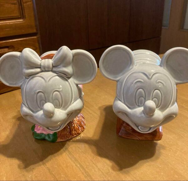 ディズニーランド ミッキー&ミニーのポスト 陶器貯金箱