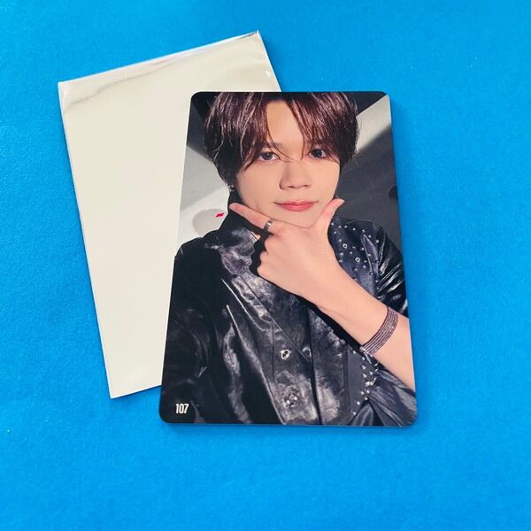 藤牧京介 INI サコッシュトレカ 107 XQUARE