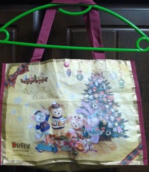 ディズニーシーダッフィーアンドフレンズクリスマス柄ショッピングバッグ2点セット