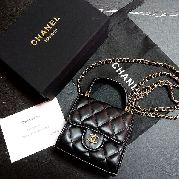 海外 CHANEL ノベルティ チェーンショルダーバッグ ショルダーポーチ 箱付