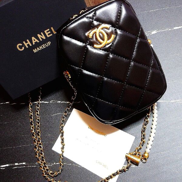 【1点限り】海外シャネルノベルティ ショルダーバッグ パールのダブルチェーン CHANEL VIPギフト