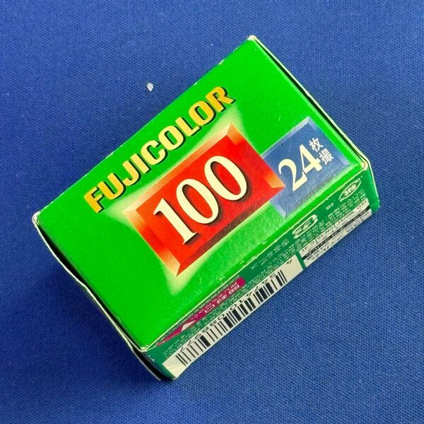 FUJICOLOR 100 24枚撮り カラーフィルム 期限切れ