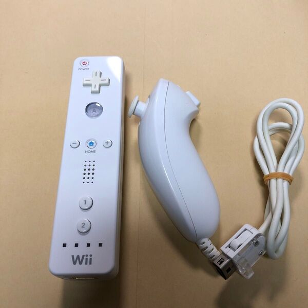 任天堂Wiiリモコン白+Wiiヌンチャク