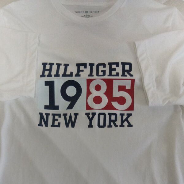 Tommy Hilfiger 1985 NEW YORK ロゴTシャツ 白 M
