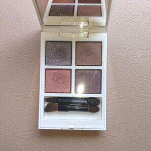アディクション ザ アイシャドウパレット104 Serene Bliss