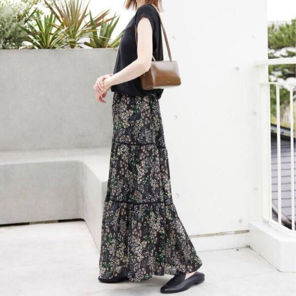 【新品】2024SS SLOBE IENA FLOWER PRINT スカート 花柄 フレア ティアード 黒