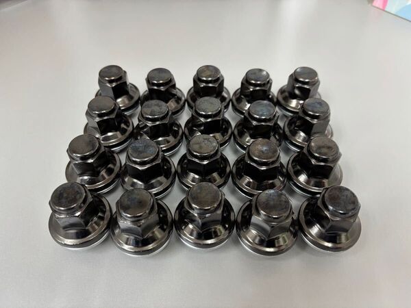 トヨタ純正 ホイールナット M14×P1.5 ブラックメッキ 20個【90942-01122】40系アルファード/ヴェルファイア等