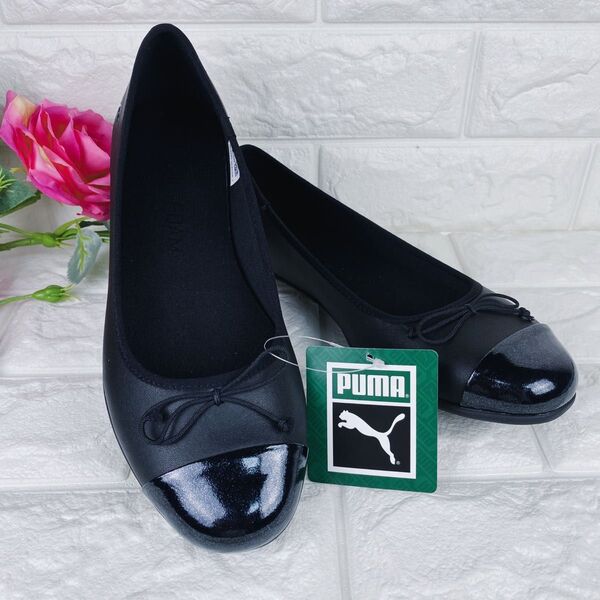 タグ付き PUMA YONGI FLAT RIBBON ヨンギ フラット リボン 黒 パンプス 24cm