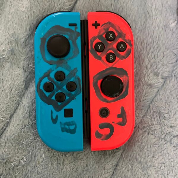Nintendo Switch Joy-Con (L)/(R) レッド/ブルー 落書きあり 値下げ可能