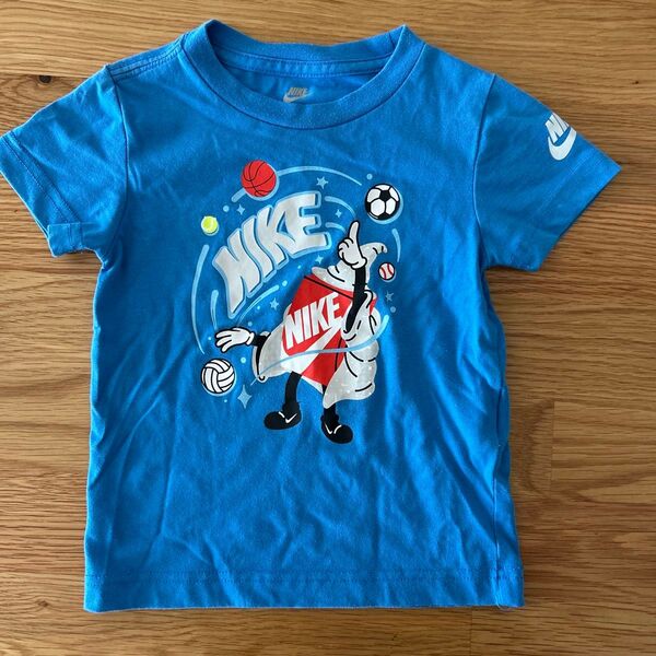 Tシャツ