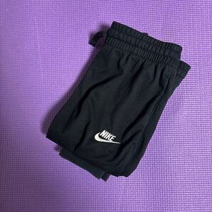 ナイキトレーニングパンツ
