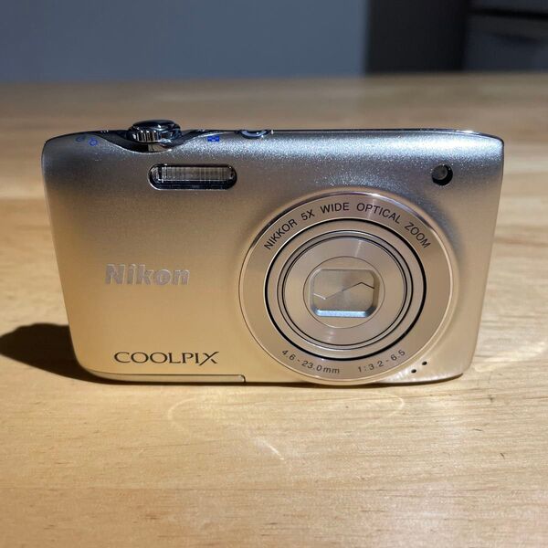 SALE!Nikon COOLPIX S3100 デジタルカメラ