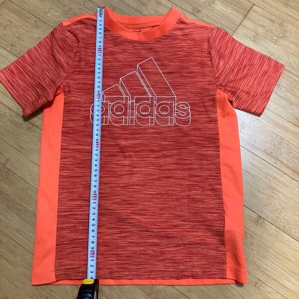 アディダス 半袖Tシャツ オレンジ スポーツウェア 140 美品