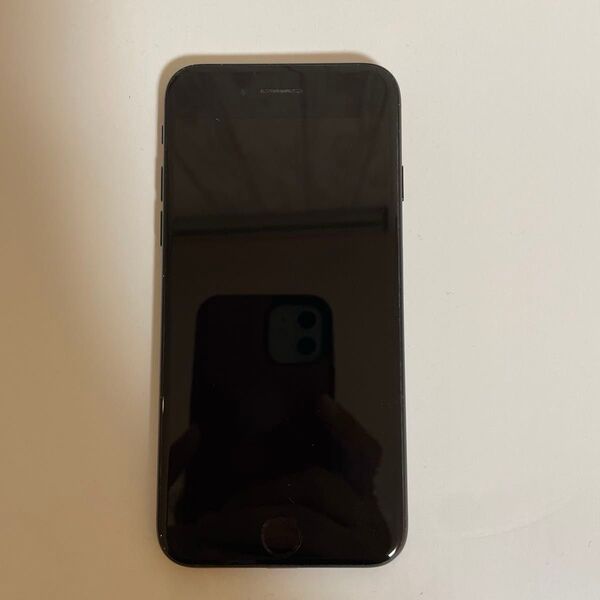 iPhone7 本体 32GB ブラック SIMフリー