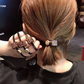 ヘアゴム 四点セット 笑顔 スマイル ヘアアクセサリー