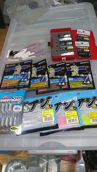アジング グッズ 一式 未使用ワーム+ジグヘッド+キャロ アジング セット