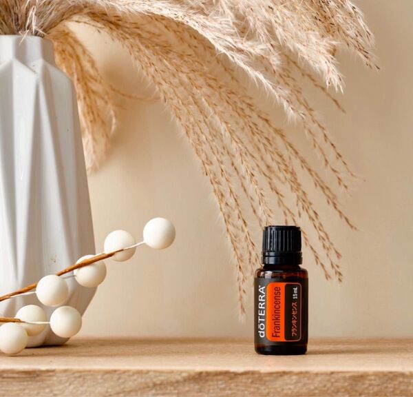 doTERRA ドテラ フランキンセンス エッセンシャルオイル