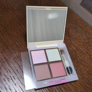 サナ excel アイプランナーパレット 02 '23 常盤薬品工業