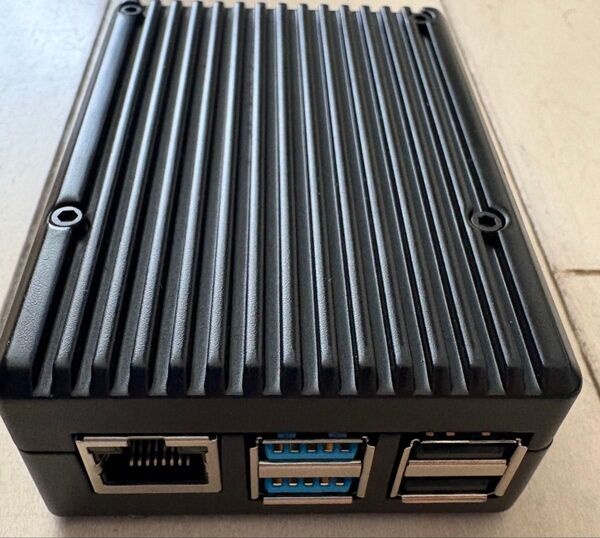 raspberry pi 4B rev 1.5 ケース 4GB microHDMI to HDMI変換ケーブル付き ラズパイ