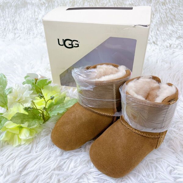 新品 未使用 アグ UGGムートンブーツ ショートブーツ 裏ボア ブーツ
