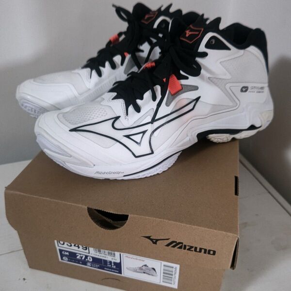 美品MIZUNOバレーボールシューズ27cm