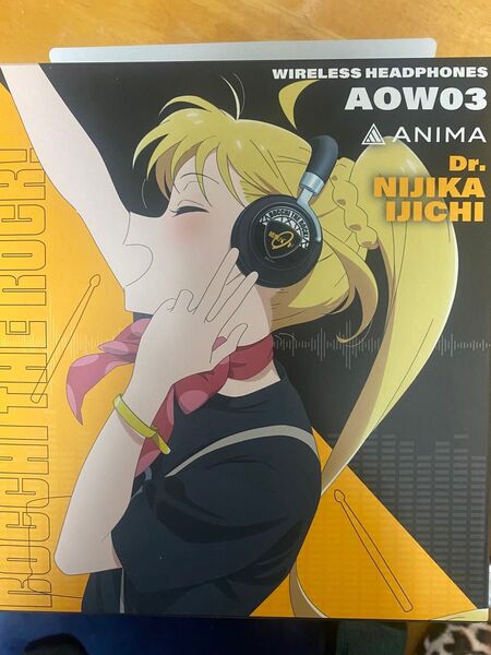 Onkyo ワイヤレスヘッドホンぼっちざろっく伊地知虹夏モデル ヘッドホン ポーチの2点セット