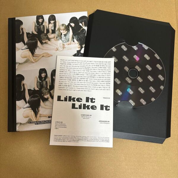 Strategy step3 黒 フォトブック CD 歌詞カード
