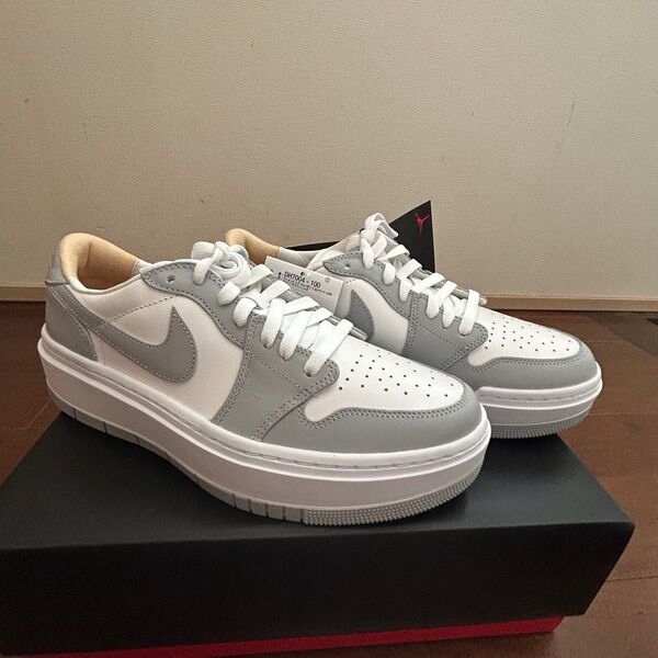 【新品未使用品】NIKE エアジョーダン1 エレベート LOW ウィメンズ28.5cm メンズ28cmサイズ感 スニーカー 厚底