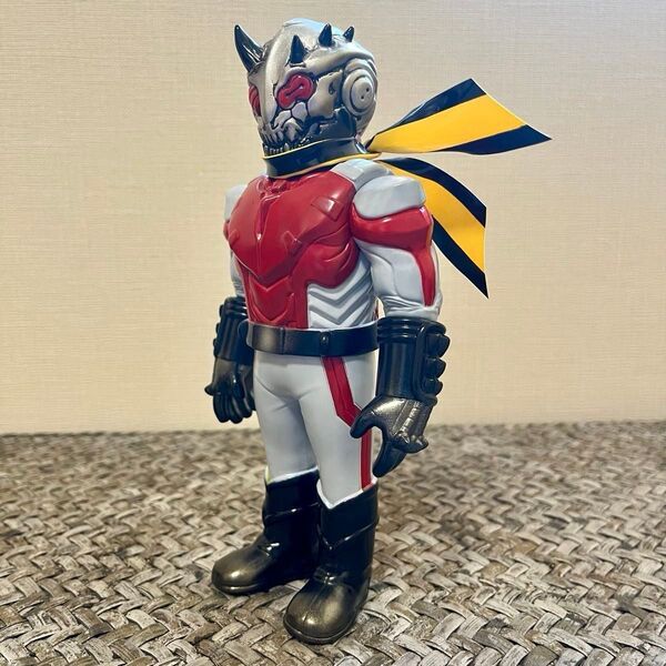 OJOSTUDIOTOYS DAETH EATER X パチソフビ 仮面ライダー ソフビ