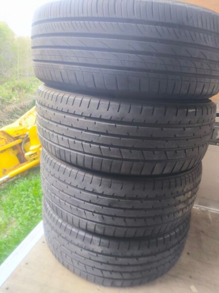 225/55R19 TOYO 22年20年製造 国産 バリ溝 訳あり価格
