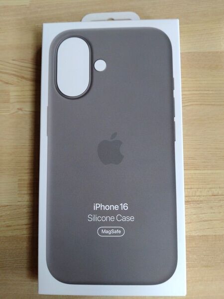 購入証明付き MagSafe対応 iPhone 16用 シリコーンケース ストーングレイ 純正の正規品です