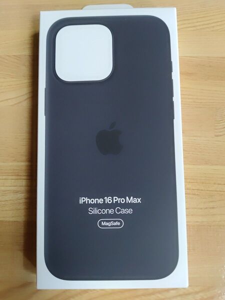 購入証明付き MagSafe対応 iPhone 16 Pro Max用 シリコーンケース ブラック 純正の正規品です