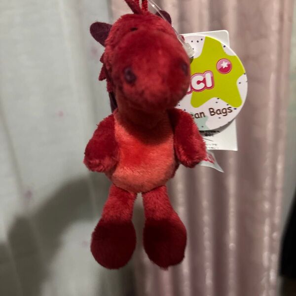 niciキーホルダー BB ドラゴレッド 10cm