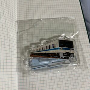 小田急 電車&駅名標 アクリルスタンド 通勤車両 8000形& 大和駅