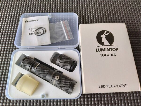 ルミントップ LUMINTOP ToolAA フラッシュライト