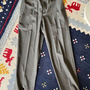 GU ウォッシャブルテーパードパンツ