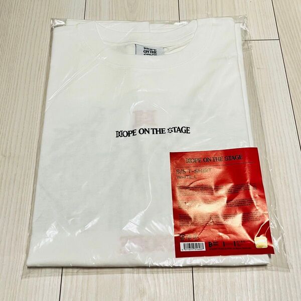 【新品未開封】j-hope HOPE ON THE STAGE in JAPAN Tシャツ 白 Lサイズ