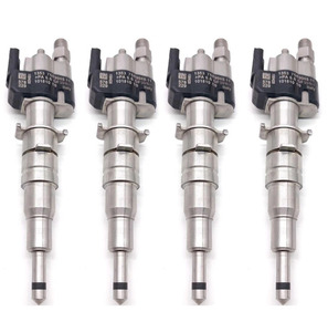 BMW fuel injector fuel injection .4 pcs set E60 E61 E63 E64 E93 E92 E91 E90 E88 E87 E82 E81 F10 F11 13537589048 13537565137