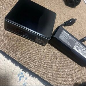 コンパクトPC 第10世代 NUC10i3FNK