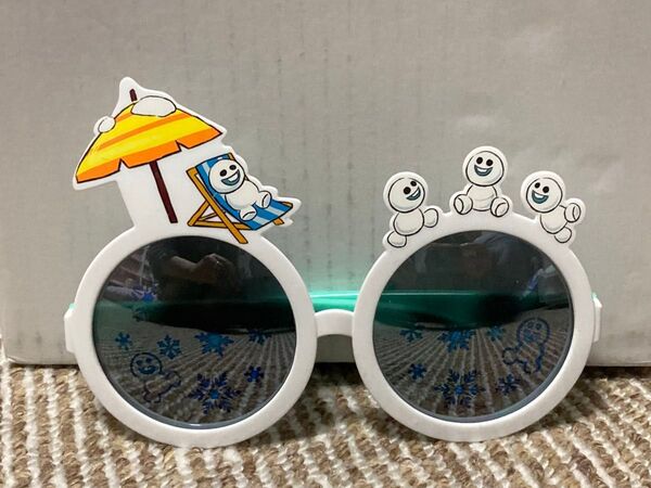 ディズニー スノーギース サングラス