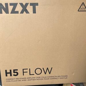 NZXT H5 FLOW ブラック コンパクトミッドタワーPCケース