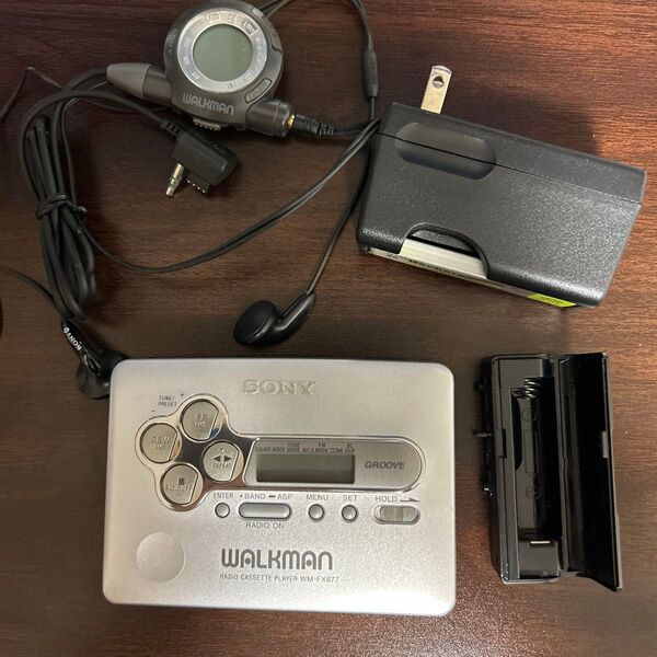 SONY ラジオ付きカセットウォークマン WM-FX877 リモコン付き