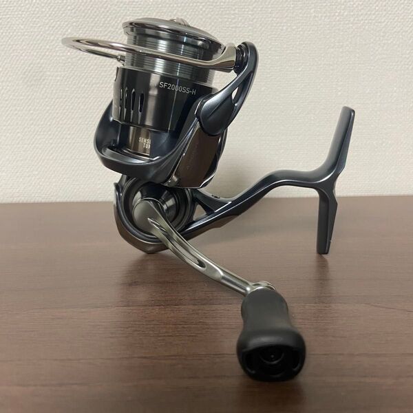 ダイワ 23 エアリティ ST SF 2000SS-H 中古 美品 付属品完備